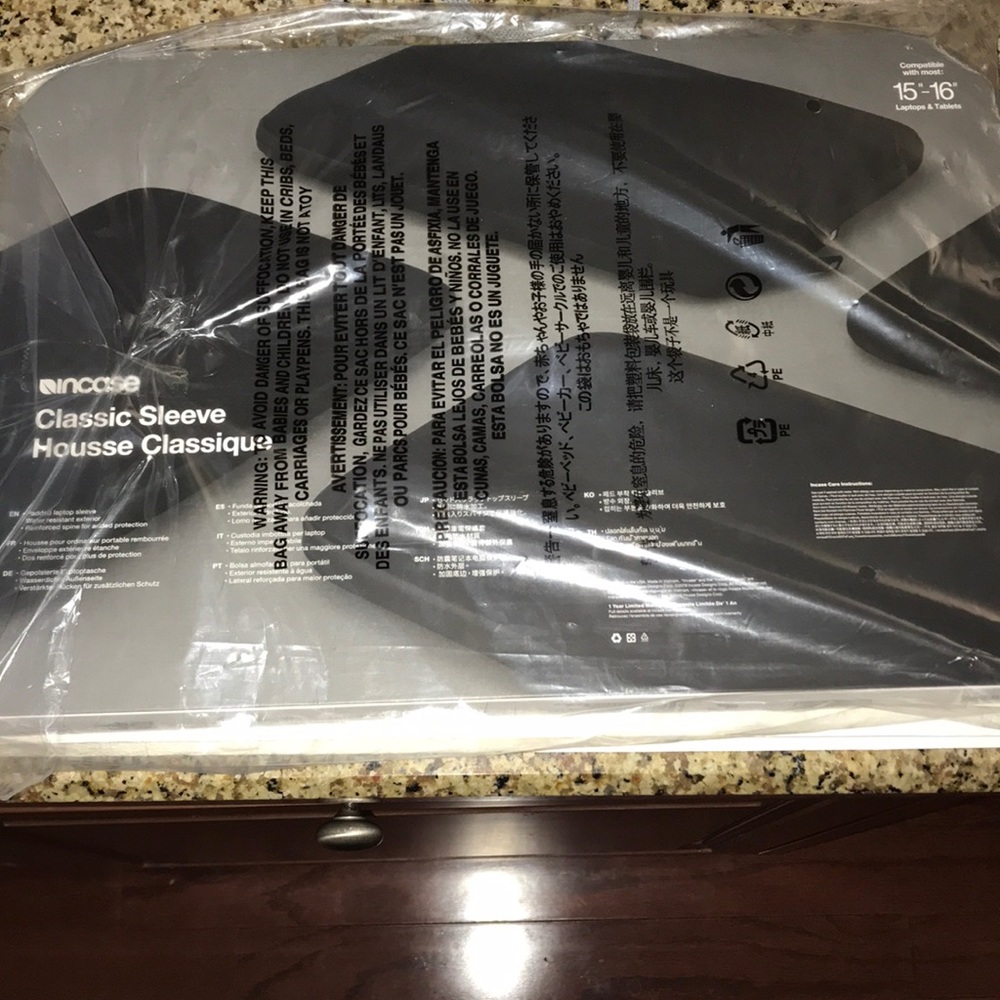 Laptop case - Picture 4 of 9